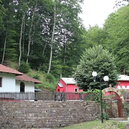 Edelnice Guest house *